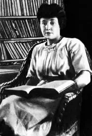 М И Цветаева 1940 г Неизгладимое впечатление произвела Ахматова на молодую - фото 110