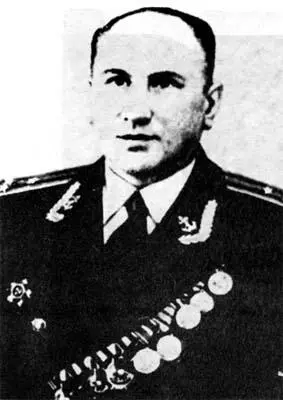 Военком Азовской флотилии С С Прокофьев А М Свердлов начальник штаба - фото 52