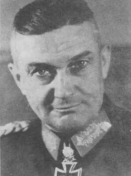 Генералполковник Вальтер Модель с 1611942 года главнокомандующий 9й - фото 22
