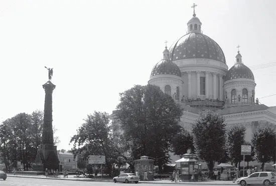 Троицкий Собор Измайловского полка Июль 2010 г Фото автора И вместо - фото 106
