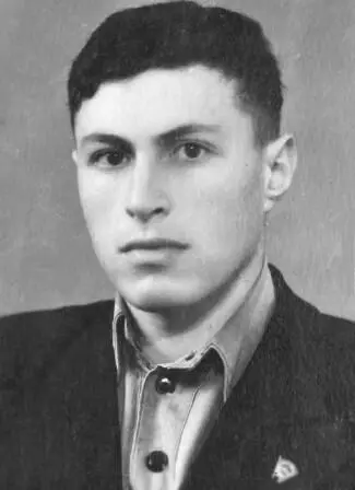 И Дядькин 1949 г Ося женился второй раз но тут разыгралась трагедия Валя - фото 50