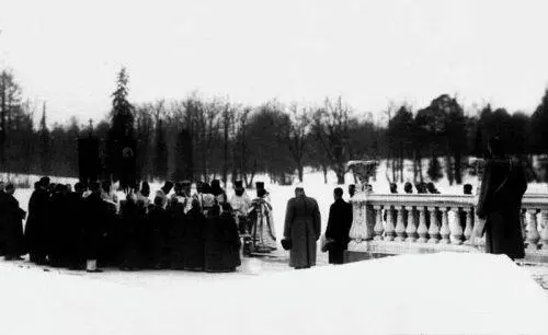 Водосвятие у Грота в Царском Селе В 1842 г император Николай Павлович - фото 112