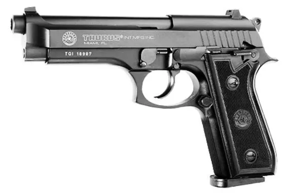 Рис 37 Пистолет Taurus PT92 Рис 38 Пистолет Taurus 247 В 1990х годах - фото 63