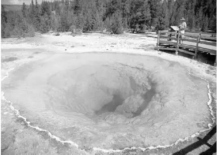 К самым живописным горячим источникам проложены отдельные туристические - фото 30