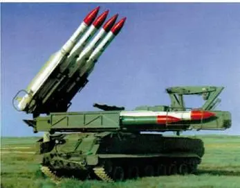 Самоходнаяустановка ЗРК Бук фото из журнала Военный Парад Самоходная - фото 249