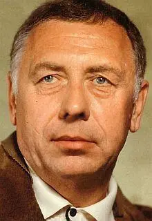 актер театра кино Живые и мертвые 1964 Бриллиантовая рука 1969 и - фото 135
