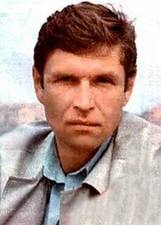 актер кино Любовь земная 1975 Вечный зов 19761983 и др скончался - фото 159