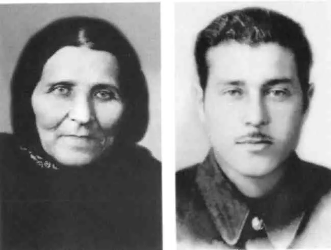 Иззетханум и Алирза Алиевы родители Гейдара На Пушкинской улице в - фото 4