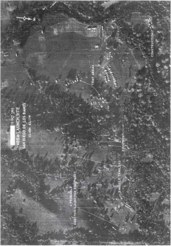 Эта фотография местечка Сан Кристобаль сделанная с разведывательного самолета - фото 115