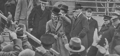 Приезд Чарли Чаплина в Лондон 1931 г Если публика сразу не улавливает этого - фото 19