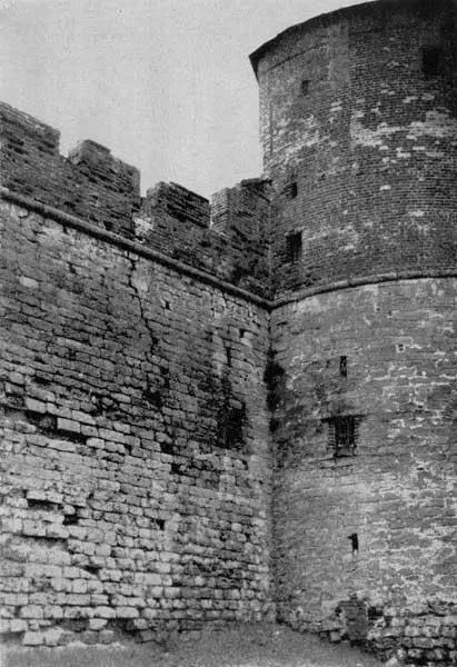 46 Каменная кладка кремлевской стены у Коромысловой башни до реставрации 1950 - фото 71