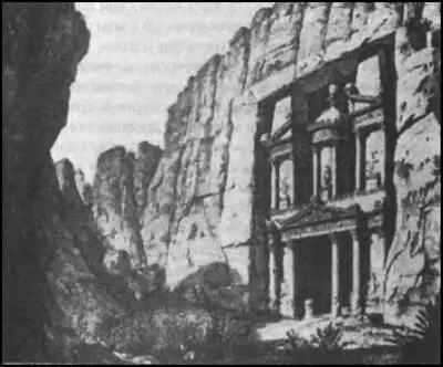 Рис 17 Рисунок с изображением Хаснех альФарун в Петре или Сокровищницы - фото 18