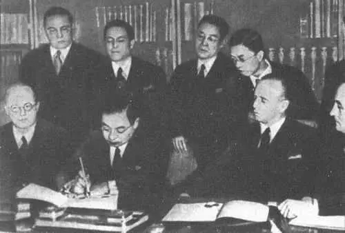 Подписание Антикоминтерновского пакта 1936 г Смотр японских войск в - фото 3
