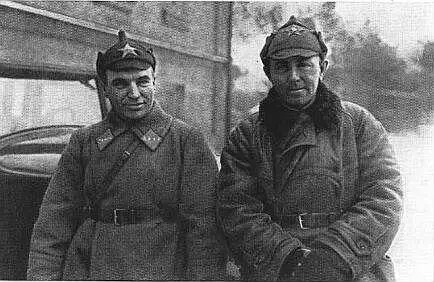 B П Чкалов и А Ф Анисимов 1931 г Самолетзвено конструктора В С - фото 13