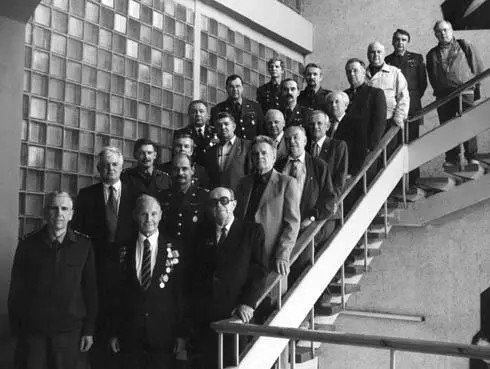 Группа ведущих ученых 50 ЦНИИ КС В 1960 году в институте была создана - фото 22