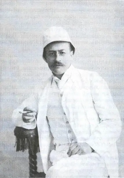 Свен Хедин в Ташкенте 1893 год Хедин прожил семь недель в повесеннему теплом - фото 8