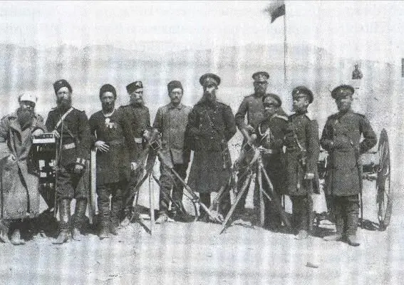 Хедин с русскими офицерами у Памирского поста Март 1894 года Как только Хедин - фото 9