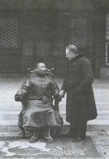 Спустя двадцать лет в 1927 году Хедин второй раз посетил панченламу Хедин - фото 15