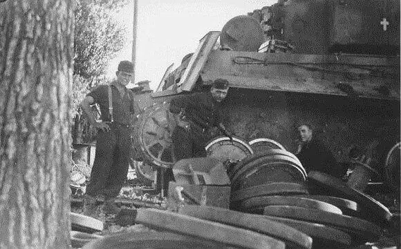1 Замок Черного Ордена Вевельсбург Северный РейнВестфалия Февраль 1942 - фото 42