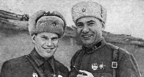 Б Я ОвчуковСуворов А А Попов Военный совет опергруппы ГМЧ фронта Слева - фото 44