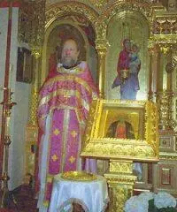 Конечно мне было любопытно узнать что первый храм возвели при русском - фото 26