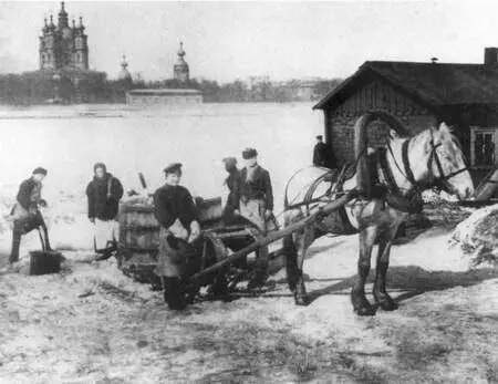 Водовоз Фотография 1900х гг Николаевская набережная во время наводнения - фото 13
