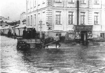 Николаевская набережная во время наводнения Фотография 12 ноября 1903 г - фото 14