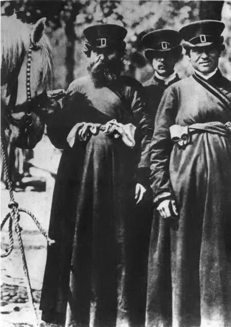 Извозчики Фотография 1900х гг В ожидании седоков Фотография 1900х гг - фото 33