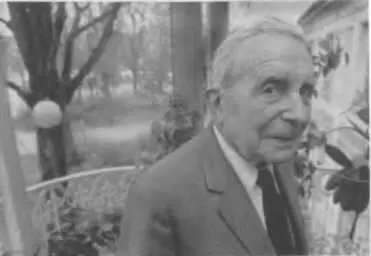 Жорж Кангийем Фото 1988 г Мишель Фуко в Швеции рядом со своим - фото 7