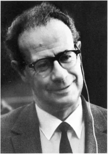 Лев Абрамович Кассиль 1960е гг Михаил Михайлович Зощенко Александр - фото 41