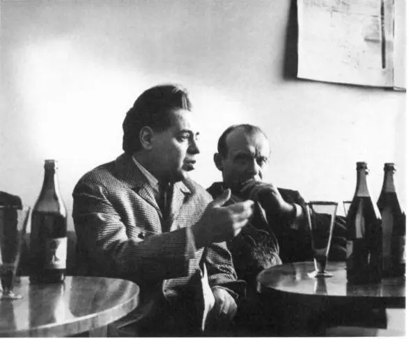 С Л И Лиходеевым в Баку Начало 1960х гг В роли лектора монолог Борьба - фото 46