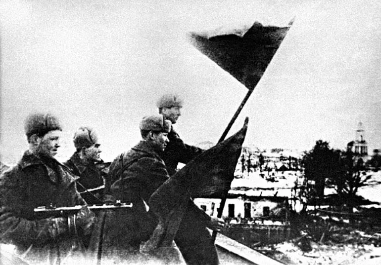 Знамя освобождения над Ржевом 3 марта 1943 г В 830 утра 2 марта войска - фото 101