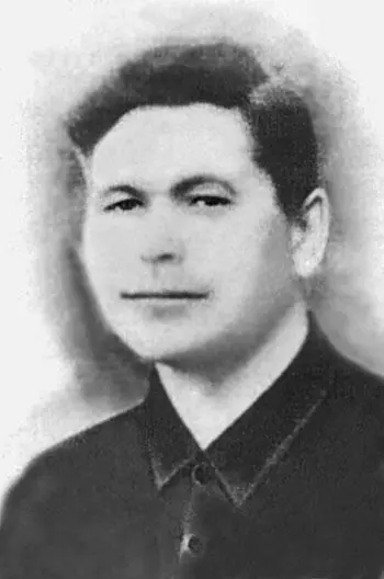 Аникей Андрианович Антипов 1888 Репрессирован в 1937 году Прототип - фото 59