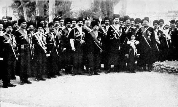 Казаки персидской бригады 1909 г В начале XX века русские казаки все чаще - фото 22