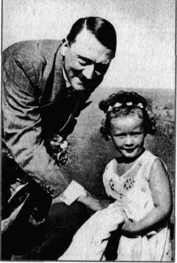 Adolf Hitler Adolf Hitler К нему приезжают дети даже из самых отдаленных мест - фото 60