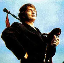 Mike Oldfield чьи Tubular Bells Тaбулярные Колокольчики звенели все - фото 140