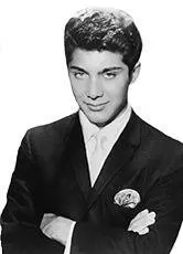 Но рядом с Полом Анкой Paul Anka даже Нельсон выглядел ветераном Когда - фото 36