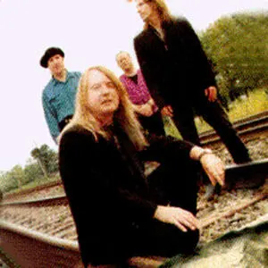 В 1967 году возникли интересные новые группы Savoy Brown Chicken Shack - фото 98