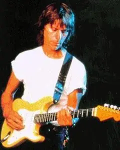 a Jeff Beck несмотря на целый ряд личных и профессиональных кризисов тоже - фото 62