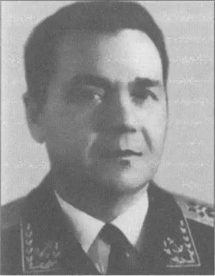 Начальник боевой подготовки ВМФ Герой Социалистического Груда адмирал Григорий - фото 22