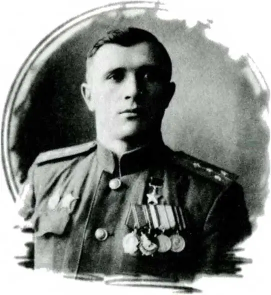 Летчик 25го гвардейского аипб Впктр Шибанов 1943 Экипаж 25го гвардейскою - фото 24