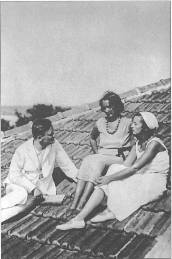Юрий Олеша Ольга и Серафима Суок 1930 Евгений Петров Я играл крайнего - фото 20