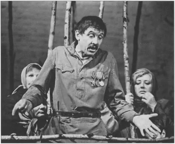 Роль Федора Кузькина в спектакле Живой одна из самых моих любимых В 1968 - фото 29