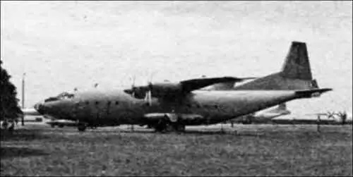 Ан12БП Гражданский вариант Ан12Б получил обозначение Ан12ТБ На нем в - фото 44
