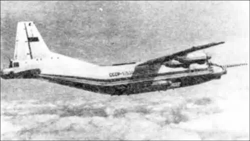 Ан12БП Циклон Для испытаний катапультных кресел в 1987 году ЛИИ и ОКБ - фото 49