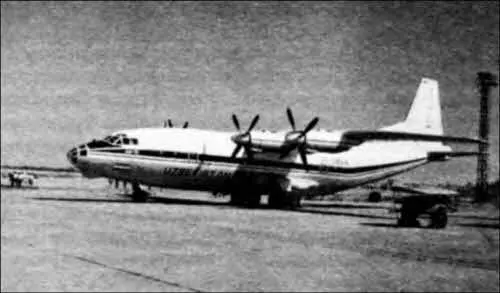 Ан12Б В настоящее время в сертификате эксплуатанта числится три Ан12 - фото 51