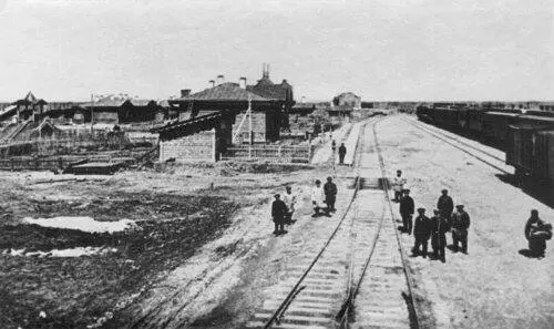 Железнодорожная станция Томск Фото конца XIX в В этом сибирском городе прожил - фото 78