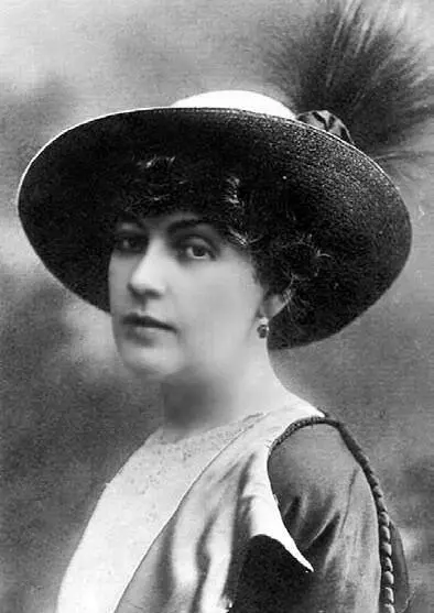 А Д Вяльцева В 1909 году Большой зал наполнила непривычная для Консерватории - фото 150