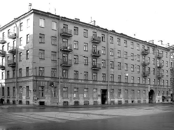 Дом 68 Со стороны Лозинский казался наверное человеком чрезвычайно - фото 115