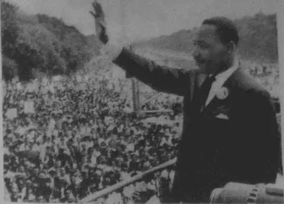 200000 человек слушают Мартина Лютера КИНГА в Вашингтоне 28 августа 1963 - фото 57